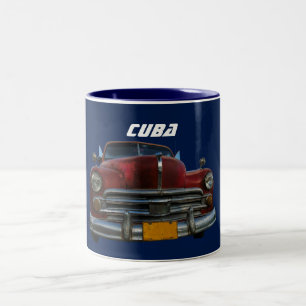 Dois Tons Carro americano clássico em Havana, caneca de café