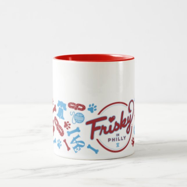 Dois Tons Frisky em Philly: Caneca de café do design da (Centro)