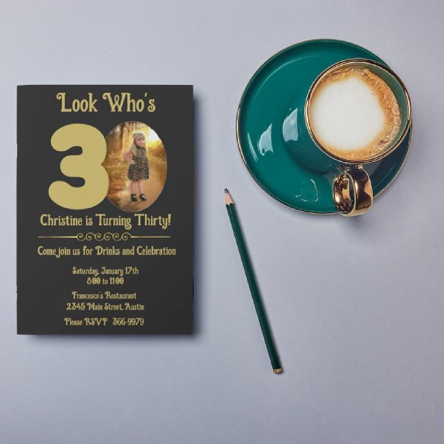 Dourado a preto com convite para aniversário de 30 (Criador carregado)