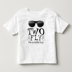 Duas voas para uma pequena Cara de camiseta