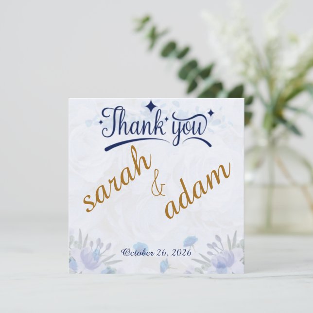 Dusty Blue Floral Wedding Thank You Card (Em pé/Frente)