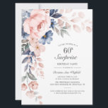 Dusty Blue Pink Surpresa Floral 60º Aniversário<br><div class="desc">Envie os convites para a próxima festa surpresa do marco com os nossos cartões Florais Modernos de cor azul-aquática do Pastel Pink. Apresentando um belo florescimento de aquarela botânica. Simplesmente personalize com os detalhes da parte clicando no botão personalizar para reorganizar e formatar o estilo e a colocação do texto....</div>