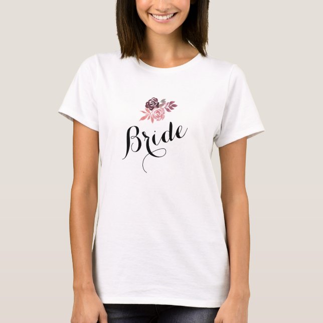 Dusty Rosa Burgundy Floral Bride T-Shirt (Frente)