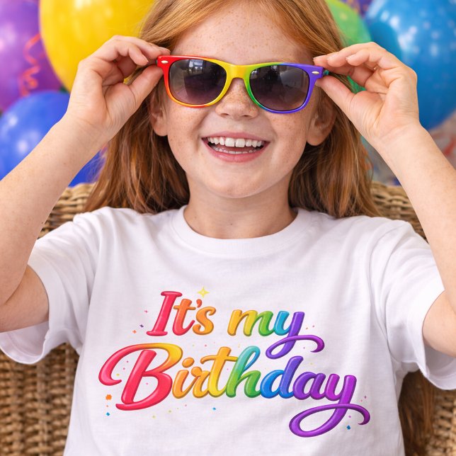 É a minha Camiseta arco-íris multicolorida de aniv (Criador carregado)