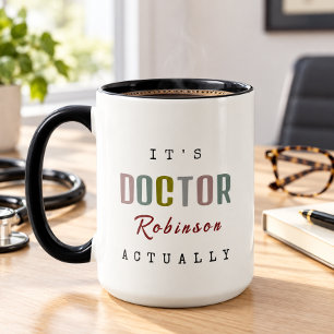 É DOUTOR [Nome Personalizado] Caneca Enorme