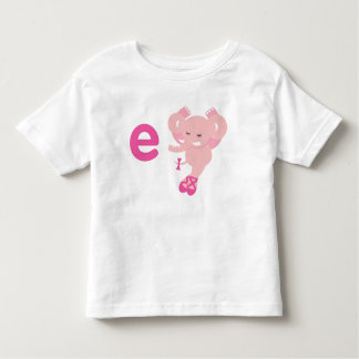 E é para o t-shirt do elefante de Ellie