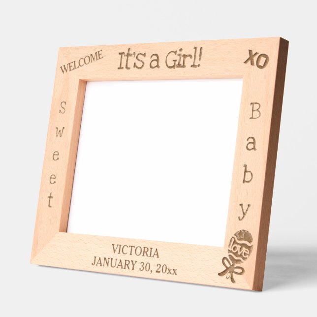 É um nome de bebê moça Rattle 10 x 8 Foto (Left)