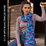 Echarpe Camuflagem Azul Escuro e Roxo Chiffon<br><div class="desc">Camuflagem Azul Escuro e Roxo Chiffon Scarf. Divertido para todos os amantes do camo. Ver todas as minhas compras aqui https://bit.ly/SandyspiderStores Contacte-me em admin@giftsyoutreasure.com</div>