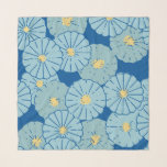 Echarpe Ilustração de padrão floral japonês azul<br><div class="desc">Um bonito impressão de blocos botânicos de flores azuis e amarelas criado de uma pintura japonesa antiga.</div>