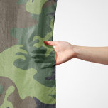 Echarpe Padrão de Camuflagem Verde, Padrão Militar, Exérci<br><div class="desc">Padrão de camuflagem elegante,  na moda e sofisticado em cor verde e castanha. Presente moderno e moderno,  perfeito para o amante militar em sua vida.</div>