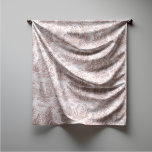 Echarpe Quadrado elegante de toile de jouy castanho-claro<br><div class="desc">Tóile de jouy Scarf, retrorreflector da vindima. Melhore o seu guarda-roupa com a elegância eterno de toile de jouy vintage designs, inspirada pelos padrões requintados das cenas do campo francês. Estas sofisticadas impressões Toile são uma raiva constante no momento, belas designs que trazem beleza natural e charme. Este cachecol em...</div>
