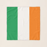 Echarpe Scarf Quadrado com bandeira da Irlanda<br><div class="desc">Melhore o seu guarda-roupa com o nosso lenço quadrado com a bandeira da Irlanda! Feito com atenção aos detalhes, este cachecol é mais do que um cúmplice; é uma celebração do rico patrimônio cultural da Irlanda e do orgulho nacional. A design mostra orgulhosamente o tricolor icônico do verde, branco e...</div>