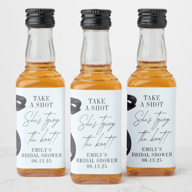 Ela é a favor do Partido do Chá de panela do Casan (Garrafas)