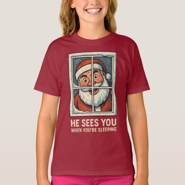 Ele te vê quando você está dormindo – Camiseta Ass (Frente)
