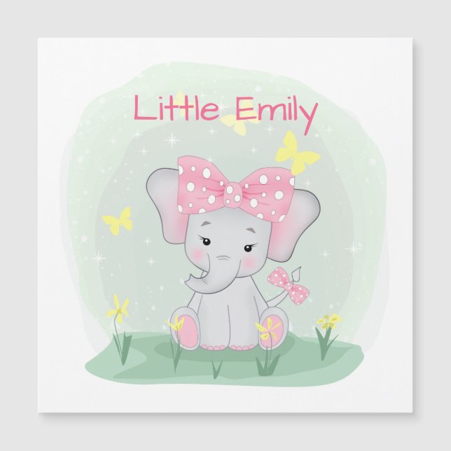 Elefante de bebê bonito com arco rosa numa clareir (Frente)