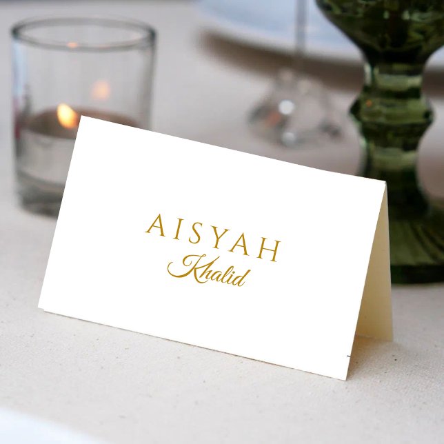 Elegant Gold Script Islamic Wedding Place Card (Criador carregado)