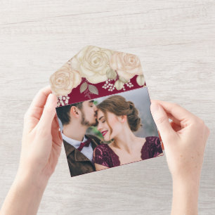 Elegante Burgundy Watercolor Floral Código QR Flor