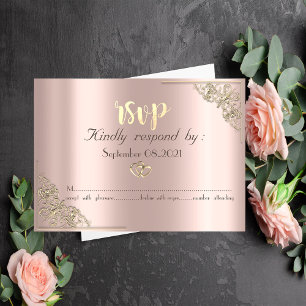 Elegante Cartão de RSVP Corações Dourados Rosa