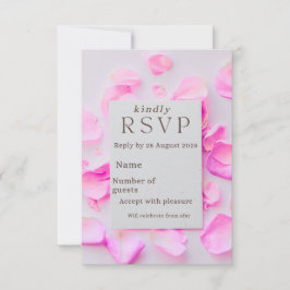 Elegante Cartão de RSVP Floral Rosa | Pétalas de R
