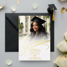 Elegante e Formal Anúncio de Graduação em Letra de