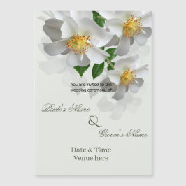 Elegante Floral Botânico Branco Convite de Casamen