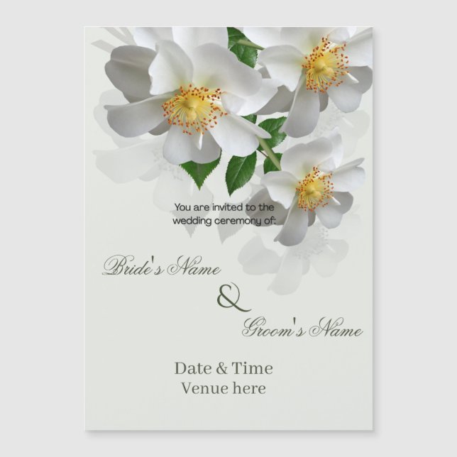 Elegante Floral Botânico Branco Convite de Casamen (Frente)