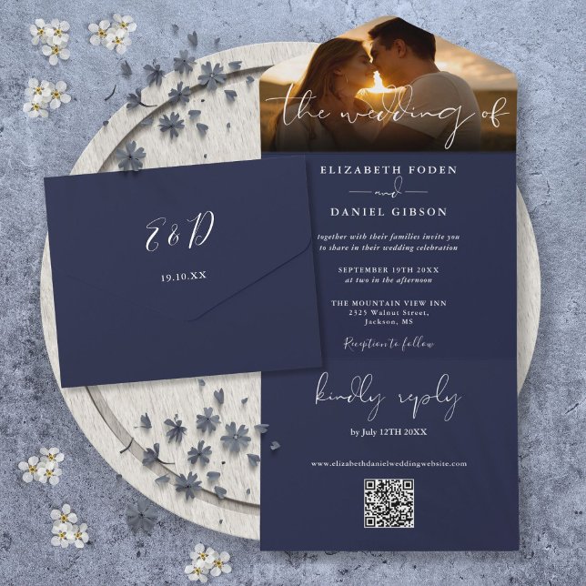 Elegante Foto de Casamento Azul-Marinho com Código (Elegant Modern Navy Blue QR Code Wedding Photo All In One Invitation)