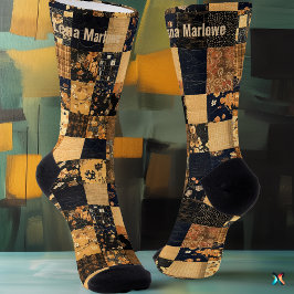 Elegante Patchwork Azul Marinho e Dourado – Floral