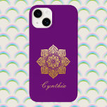 Elegante Respira Roxo e Dourado Mandala<br><div class="desc">Esta elegante design apresenta uma mandala floral dourada com o seu nome por baixo. Digite seu nome ou uma mensagem como "Respirar" ou "Namastê", se preferir, na seção Personalizada. Se você gosta de atenção, meditação, ou yoga, esta design pode ser apenas o toque certo. Uma mandala é um símbolo geométrico...</div>