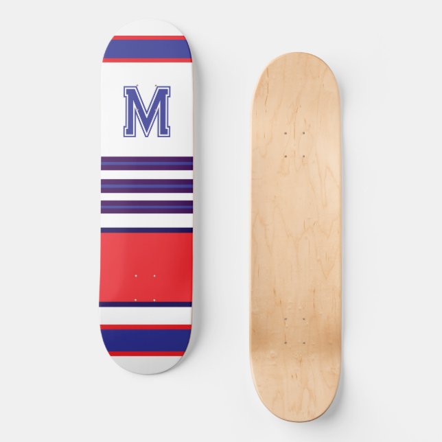 Elegante skateboard com listras azuis vermelhas e  (Frente)
