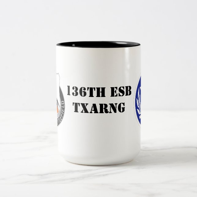 Em Dois Tons 136th Caneca de café do ESB (Centro)