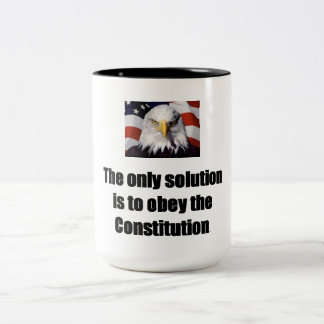Em Dois Tons 15 onças. Caneca de café com a águia americana com