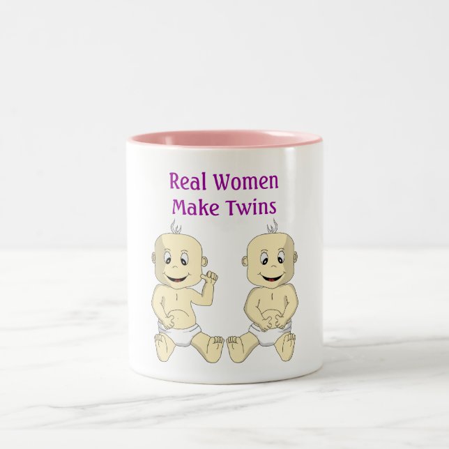 Em Dois Tons As mulheres reais fazem a gêmeos a caneca de café (Centro)