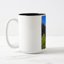 Bela Caneca de Café de Duas Cores com Paisagem da