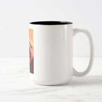 EM DOIS TONS CANECA DE CAFÉ BONITA DA FLOR