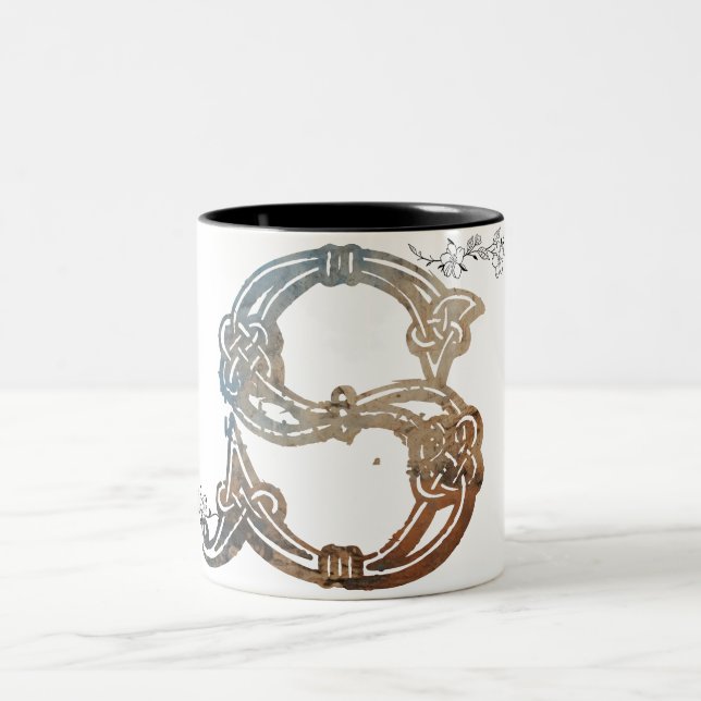 Em Dois Tons Caneca de Café com Letra S Celta (Centro)