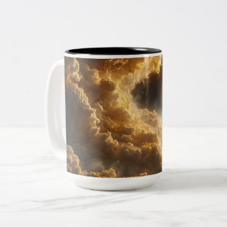 Em Dois Tons Caneca de Café com Nuvens de Tempestade Douradas e
