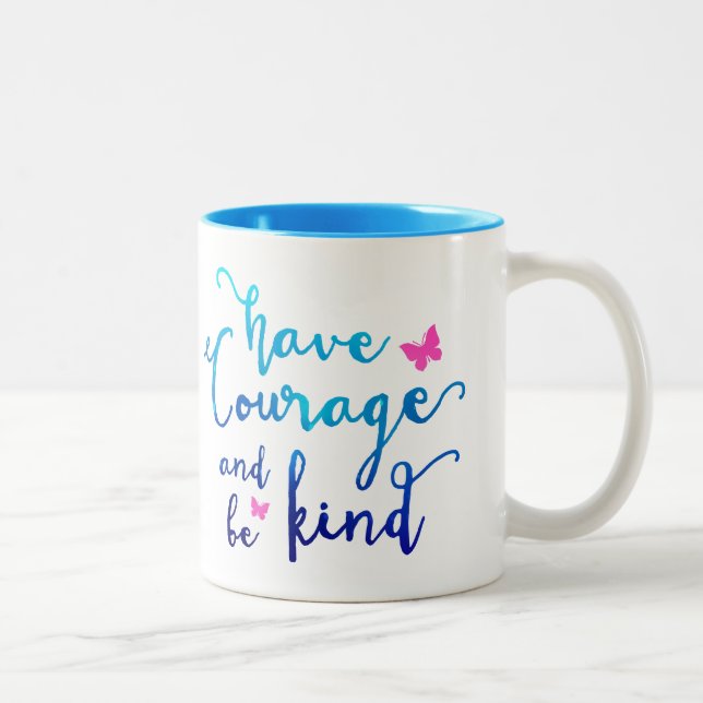 Em Dois Tons Caneca de café da coragem & da bondade (Direita)