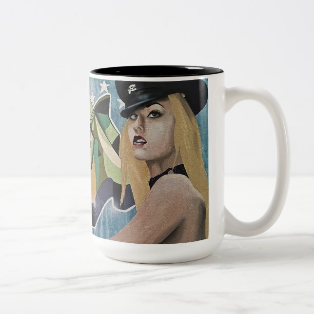 EM DOIS TONS CANECA DE CAFÉ DE ZIMAD (Direita)