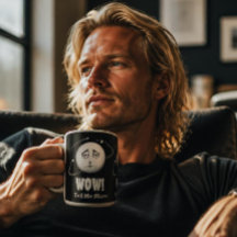 Caneca de café divertida com rosto lunar "Uau"