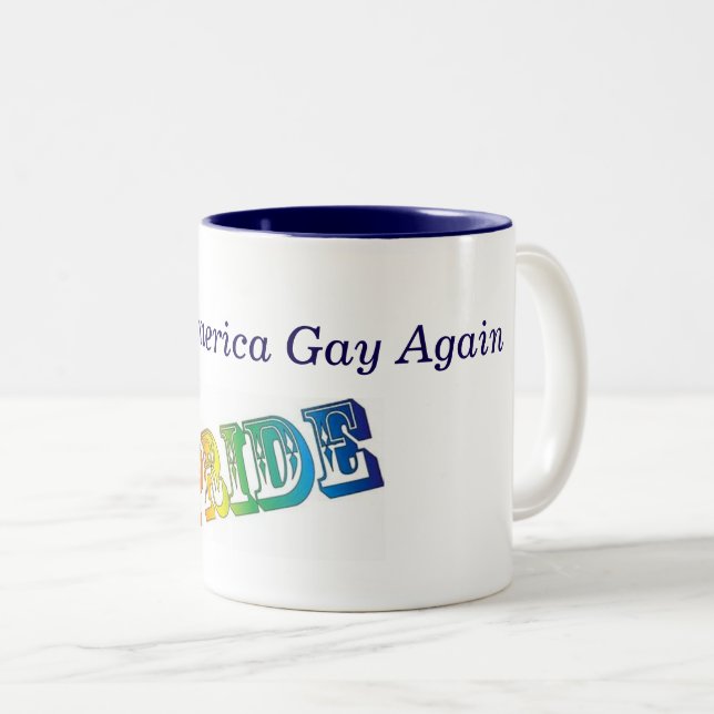 Em Dois Tons caneca de café orgulho gay (Frente Esquerda)