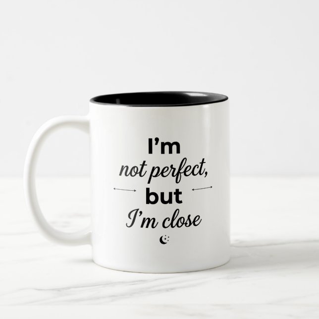Em Dois Tons Caneca de Café Perfeitamente Sarcástica (Esquerda)