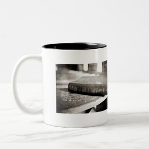 Em Dois Tons Caneca de café - seja ainda e saiba que eu sou