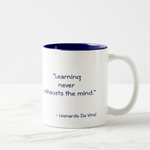 Em Dois Tons Caneca do café das citações de DaVinci