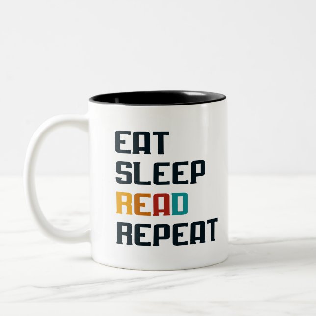 Em Dois Tons Coma sono leia a caneca de café repetida para o am (Esquerda)