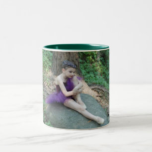 Em Dois Tons Duas caneca de café tonta com balé.