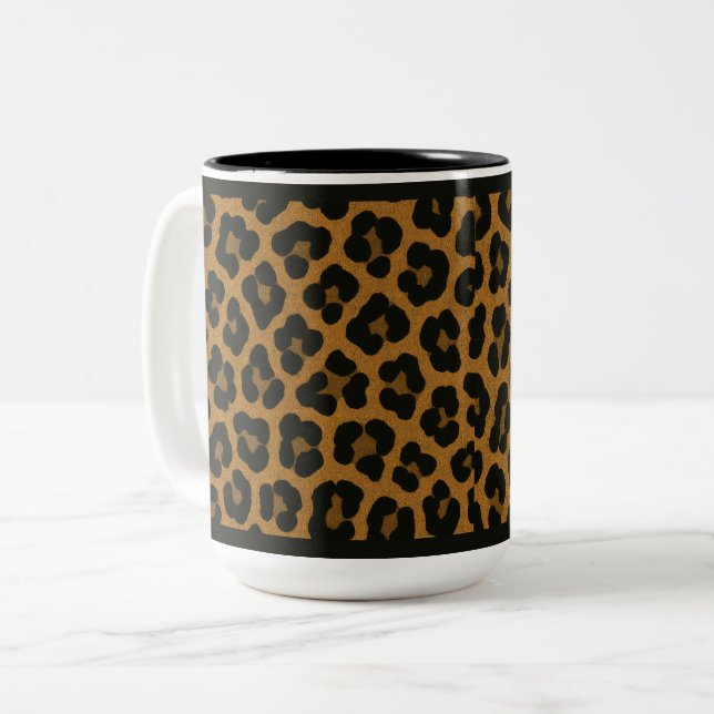 EM DOIS TONS "ESTAMPA DE LEOPARDO" - CANECA DE CAFÉ DE 15 OZ. (Frente Esquerda)