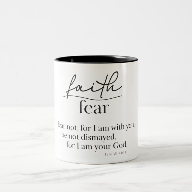 Em Dois Tons ISAIAH 41:10 - Caneca de Café (Centro)