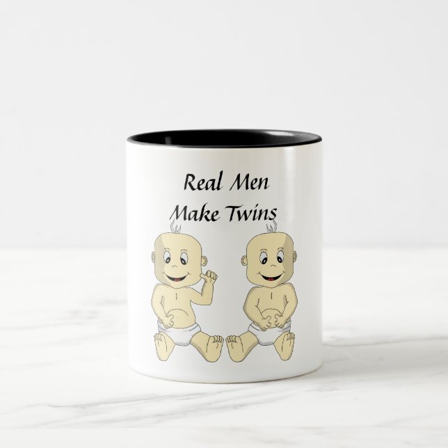 Em Dois Tons Os homens reais fazem a gêmeos a caneca de café (Centro)