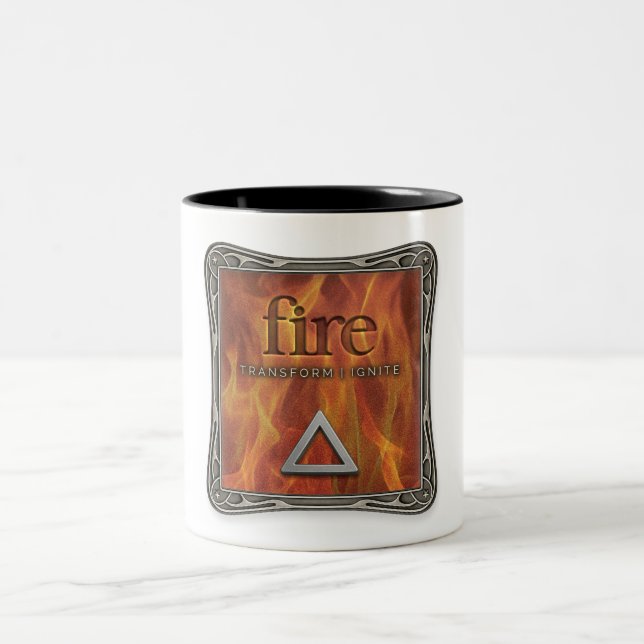 Em Dois Tons Quatro Elementos - Fogo - Caneca de Café (Centro)
